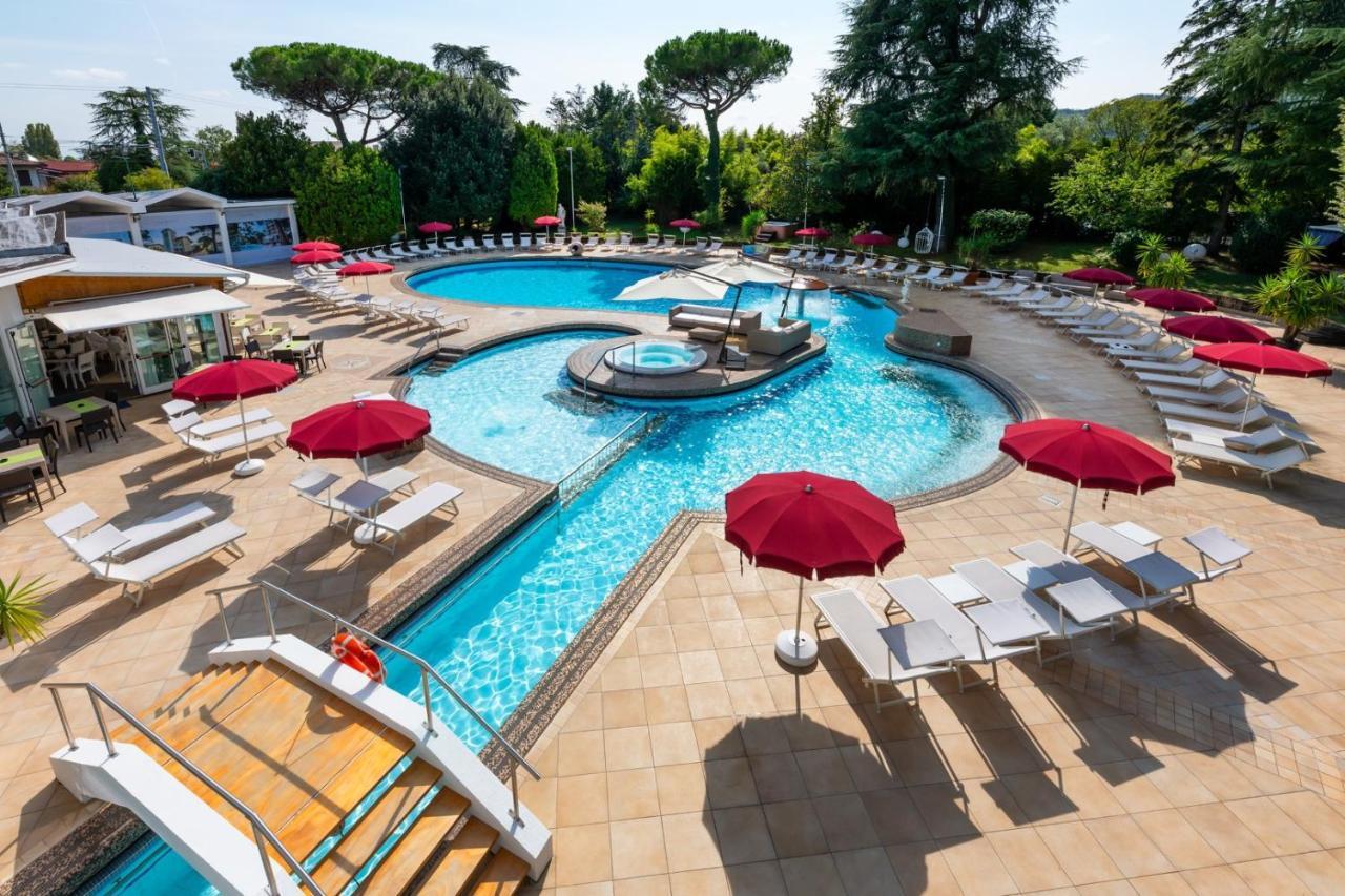 Mioni Royal San 4*